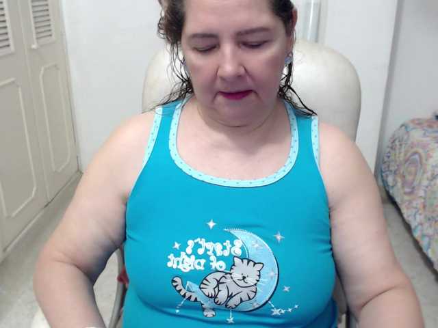 leonela-68