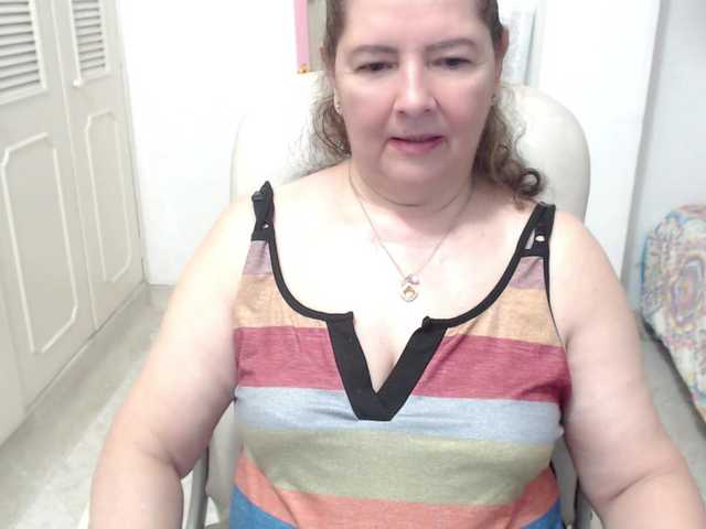 leonela-68