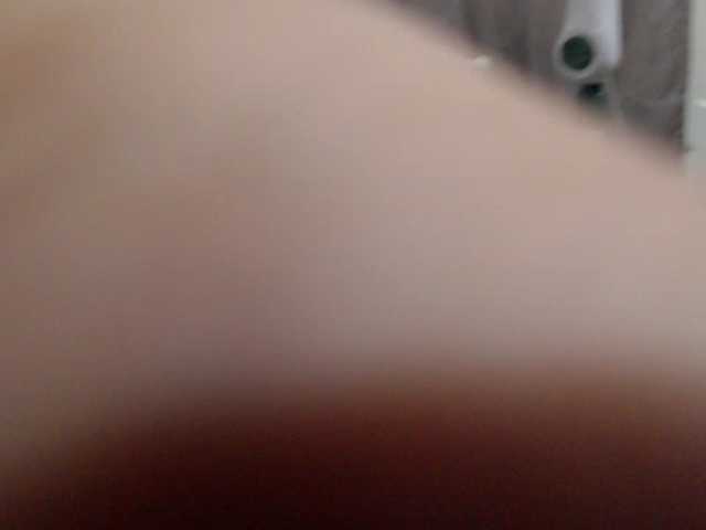 leonela-68