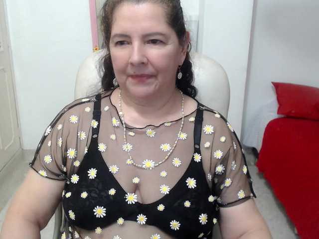 leonela-68