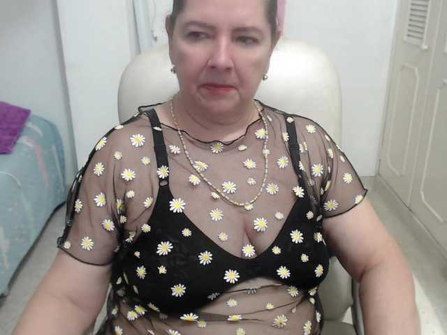 leonela-68