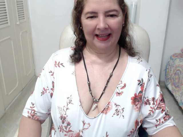 leonela-68