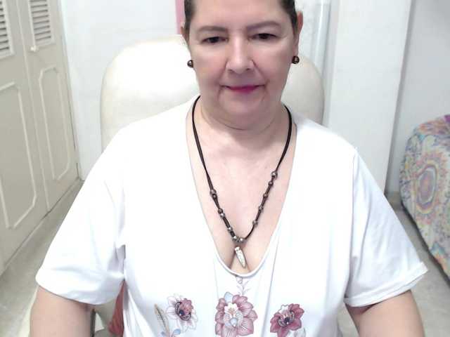 leonela-68