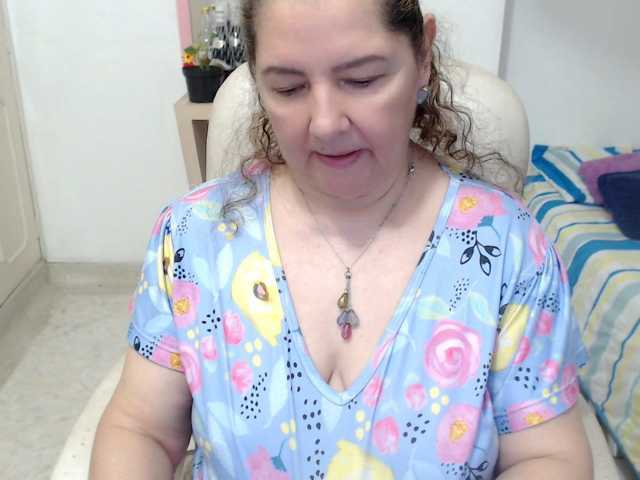 leonela-68