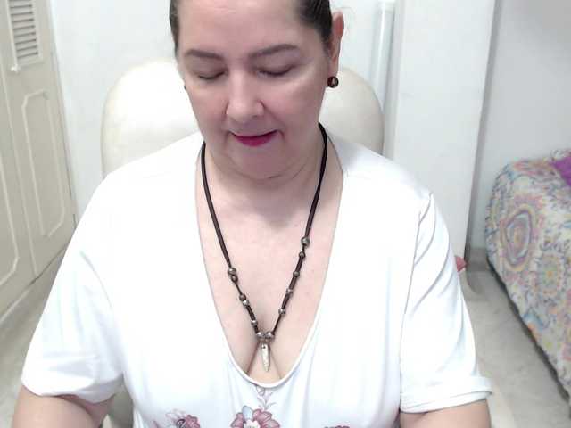 leonela-68