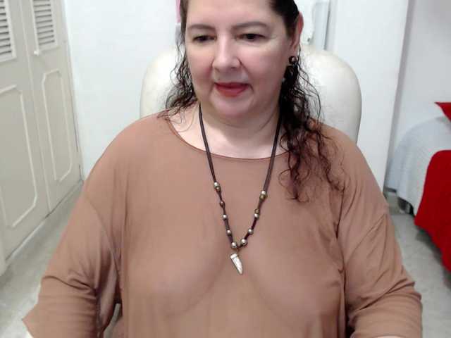 leonela-68
