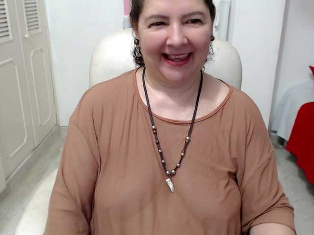 leonela-68