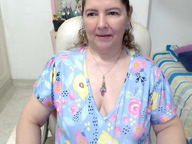 leonela-68