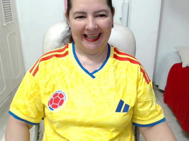 leonela-68
