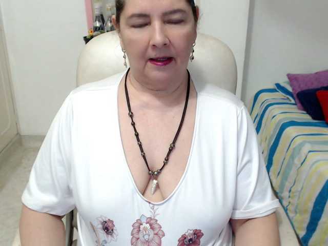 leonela-68