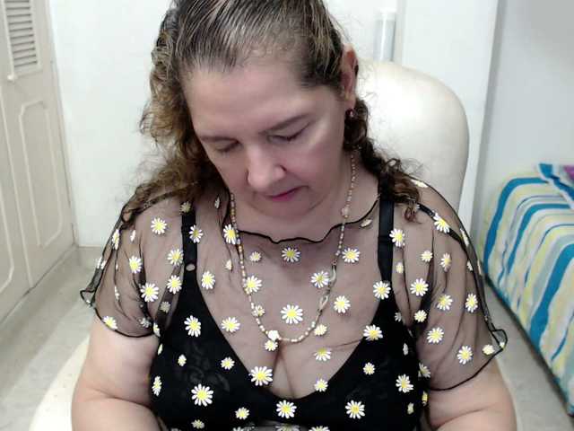 leonela-68