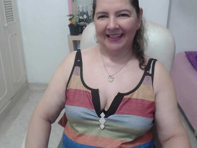 leonela-68