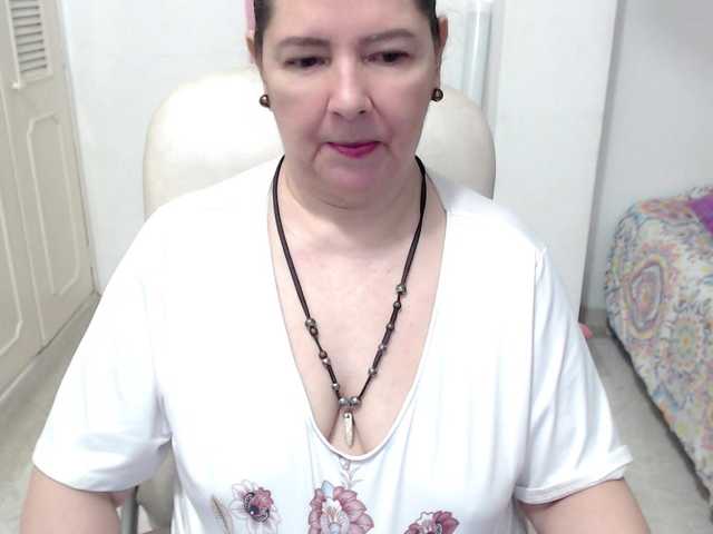 leonela-68