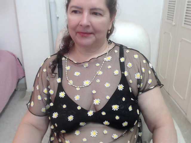 leonela-68