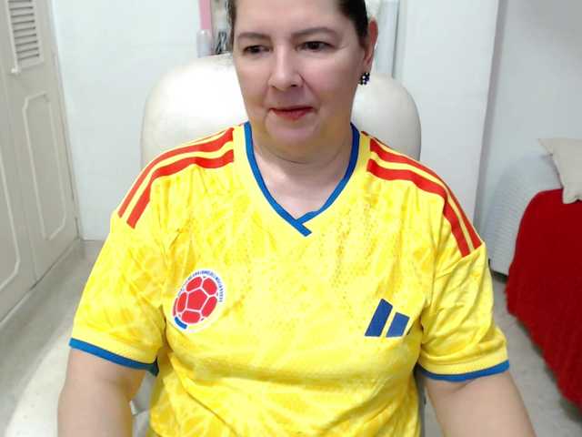 leonela-68