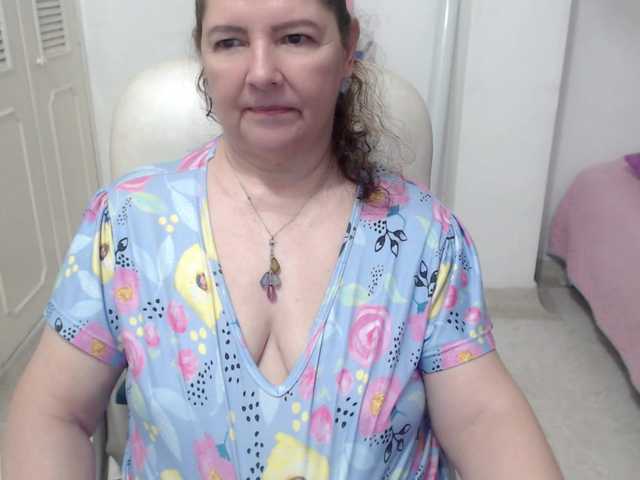 leonela-68