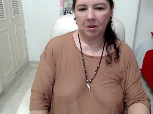 leonela-68