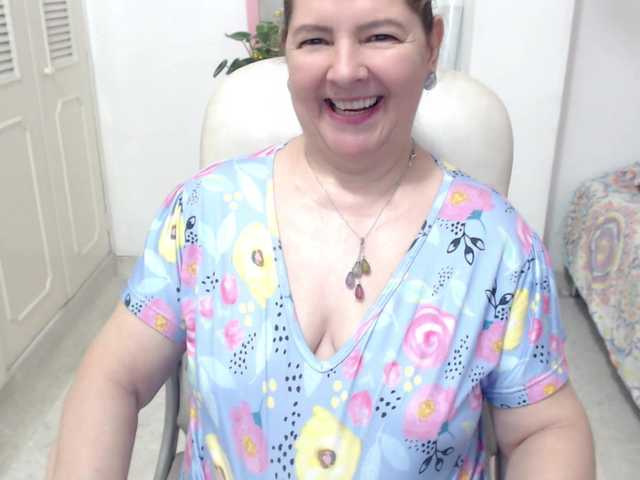 leonela-68