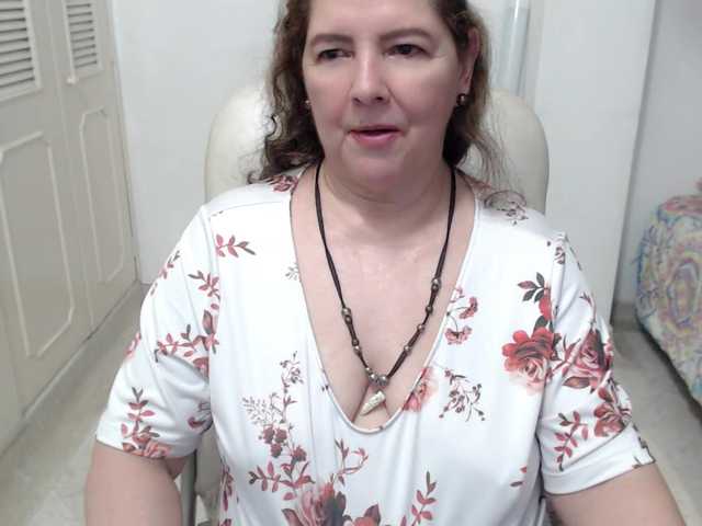 leonela-68