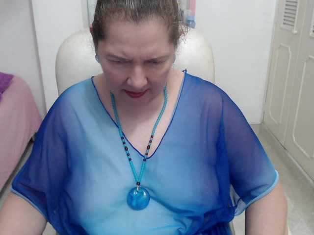 leonela-68