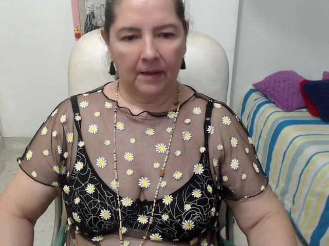 leonela-68