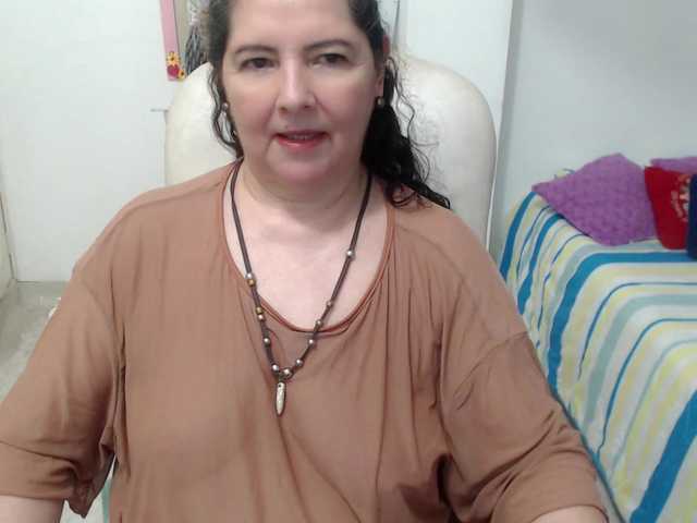 leonela-68