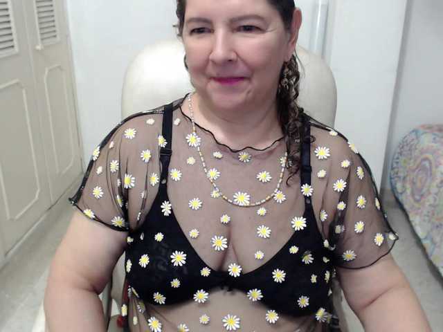 leonela-68