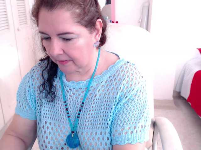 leonela-68