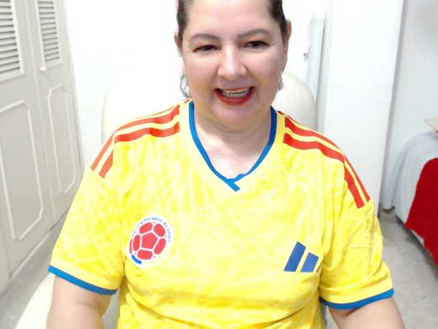 leonela-68
