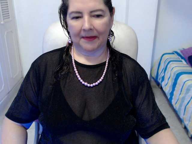 leonela-68