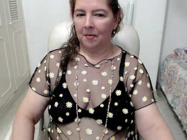 leonela-68 — bongacams
