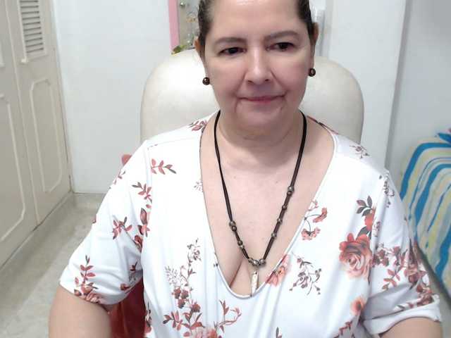 leonela-68