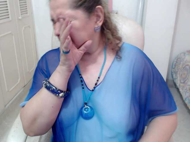 leonela-68