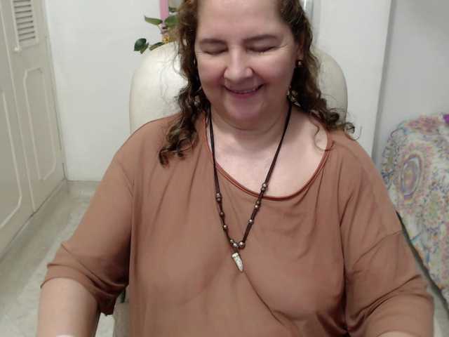 leonela-68