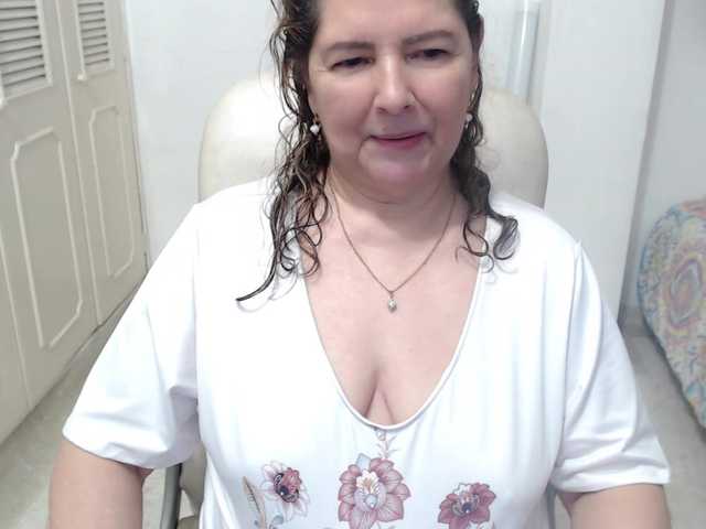 leonela-68