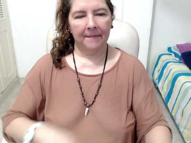 leonela-68