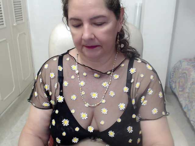 leonela-68