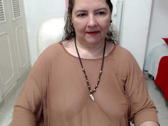 leonela-68