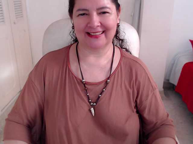 leonela-68