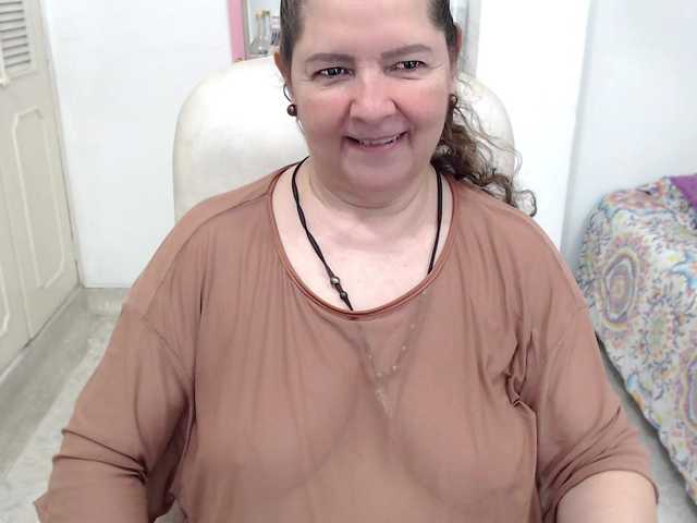 leonela-68