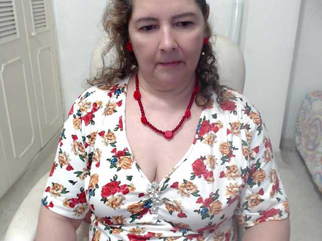 leonela-68