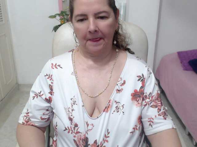 leonela-68