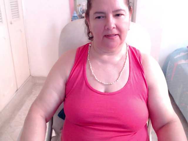 leonela-68 live webcam show