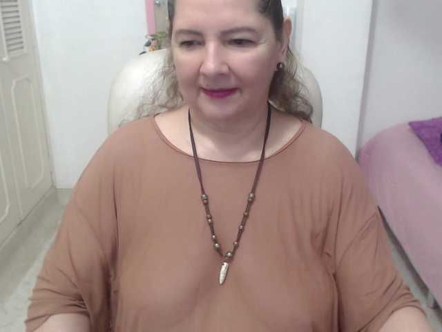 leonela-68