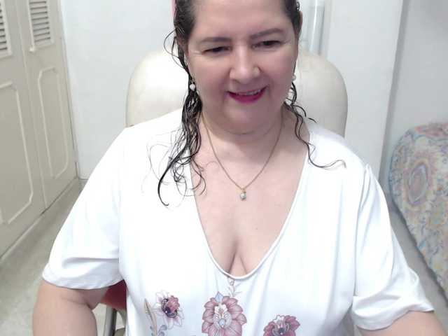 leonela-68