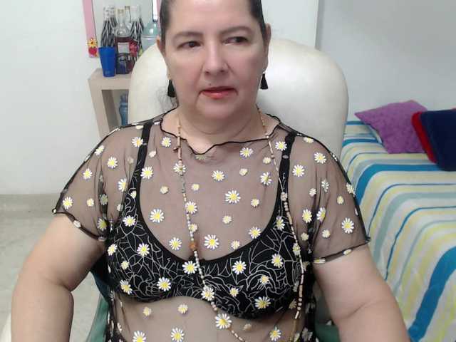 leonela-68