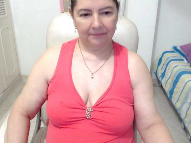leonela-68 live cam preview