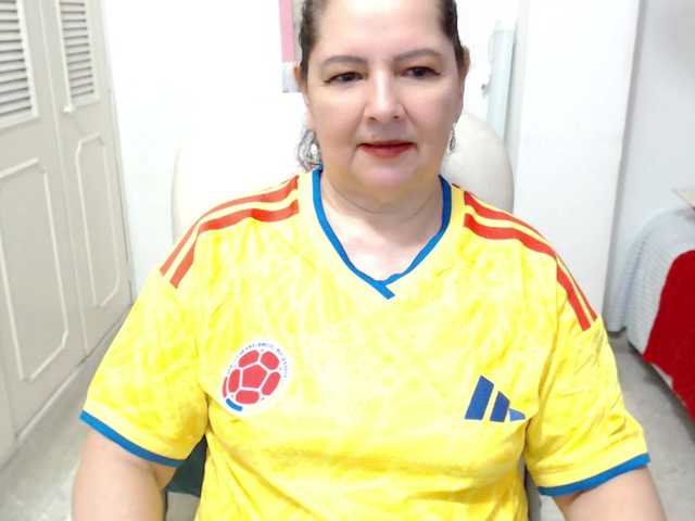 leonela-68