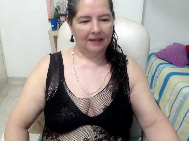 leonela-68
