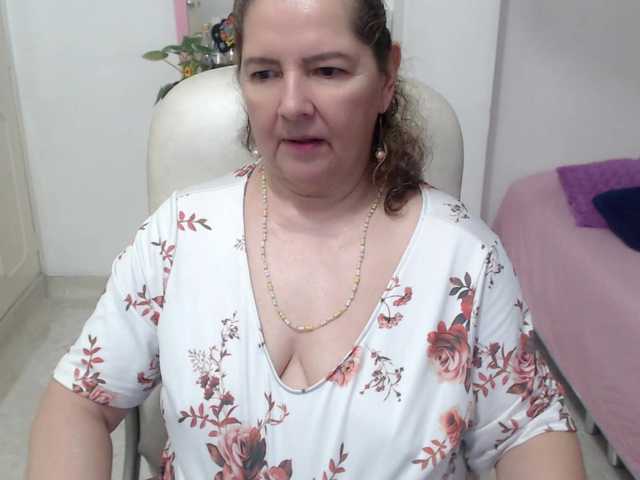 leonela-68